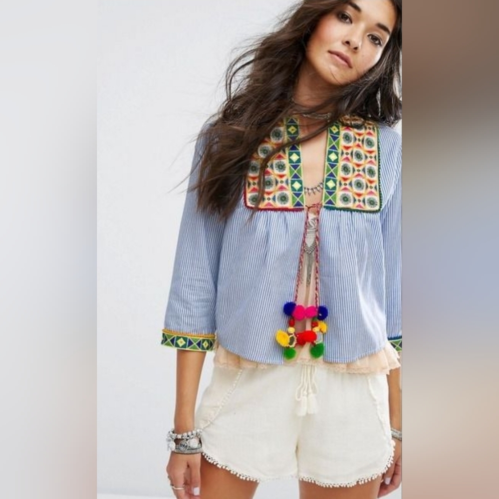 Glamorous Boho Embroidered Stripe Tassel Jacket/Top – US 8 LARGE